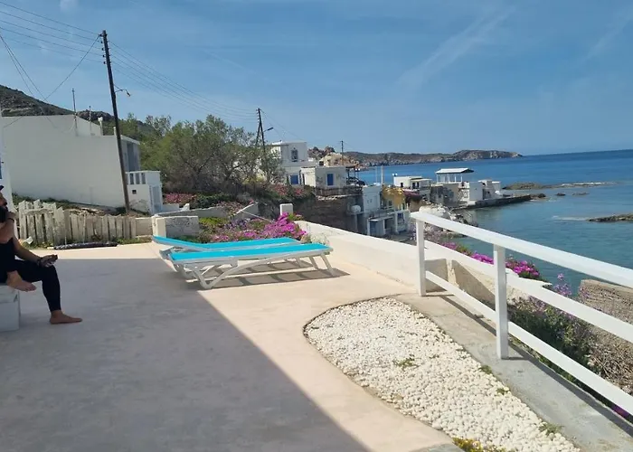 Anassa Milos House